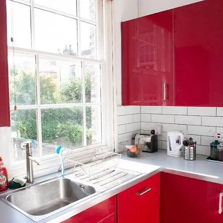 1 Bedroom In City Centre Apartman *